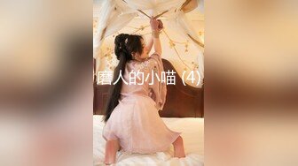 00后的快乐夜生活 奔驰男来买单 【03年安琪拉表妹】带上闺蜜一起酒吧热舞，厕所自慰，奔驰里舔逼，青春就要肆意挥霍，刺激 (3)