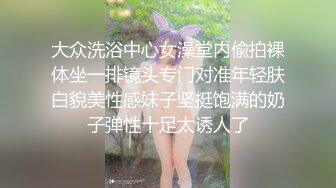 让她自己动一下吧