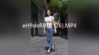 美女模特克鲁兹剧情演绎单上的大鸡巴自慰结果男主突然到访大干一场