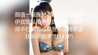 新流出大神潜入人气火爆的洗浴中心更衣室四处游走偷拍❤️美乳靓妹喝着咖啡淡定的玩手机