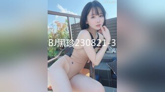 [MP4/ 765M]&nbsp;&nbsp;胖哥哥操素颜女友扒开内裤干净粉色小蝴蝶，手持镜头深喉，玩69啪啪内射，