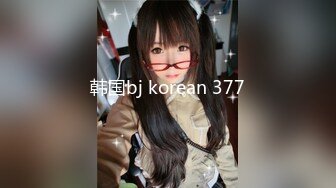 淫贱乱交99年骚表妹_淫荡小母狗撅高高屁股主动求插入_巨屌无套狂草蜜汁小鲍鱼_极品反差婊一个